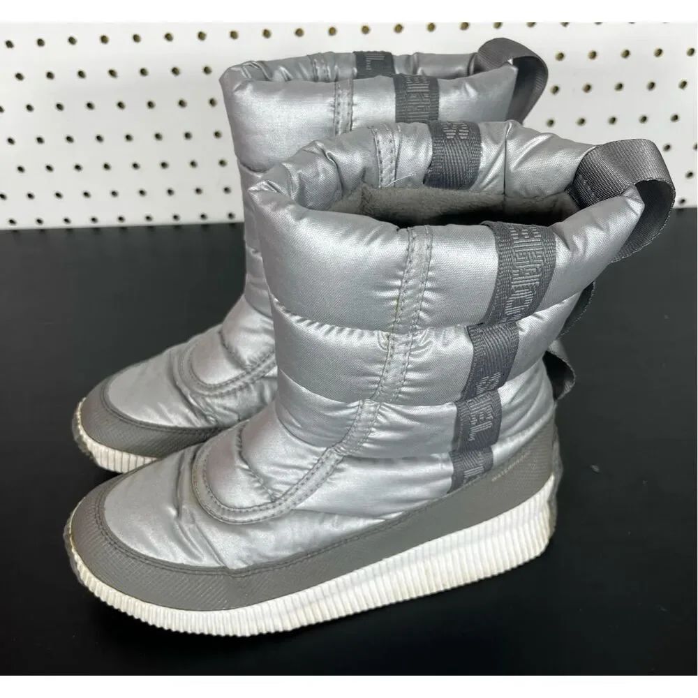 SOREL Out N About Puffy Mid Pure Silver Waterproof Boot size 6.5
